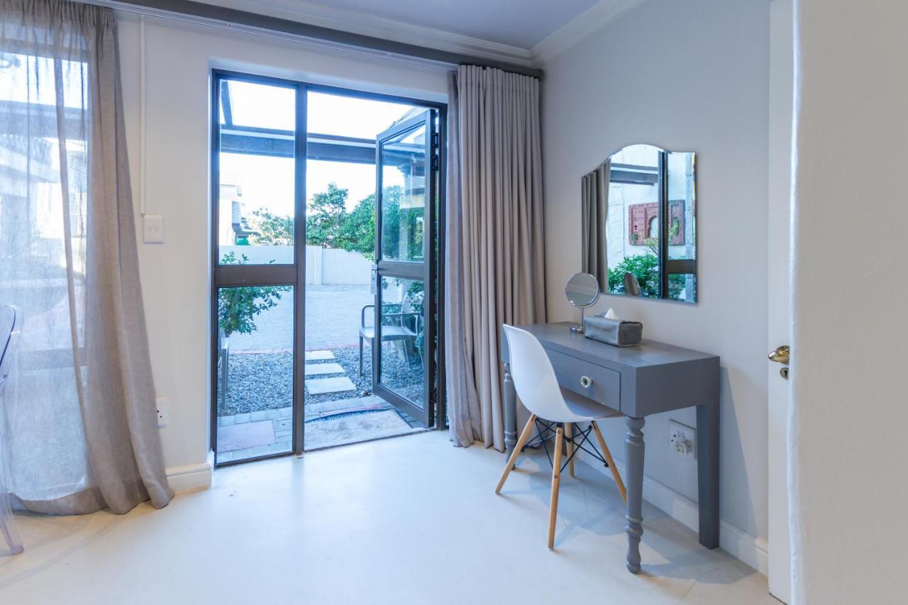 Chateau de Marine Boutique Hotel&Wellness Struisbaai Extérieur photo